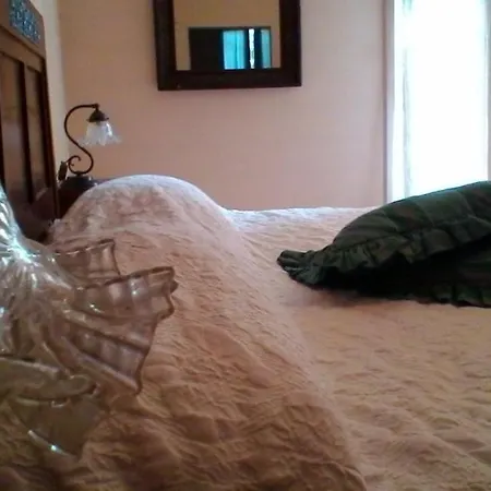 Bed & Breakfast La Bugia Di Tanzi Parma