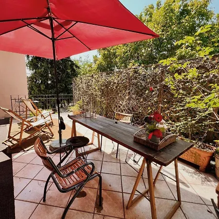 Bed & Breakfast La Bugia Di Tanzi 3*