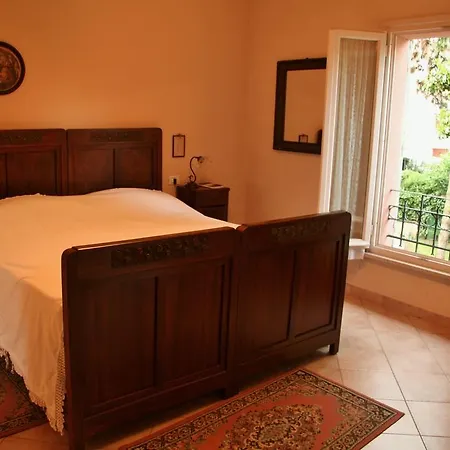 Alojamento de Acomodação e Pequeno-almoço La Bugia Di Tanzi Parma