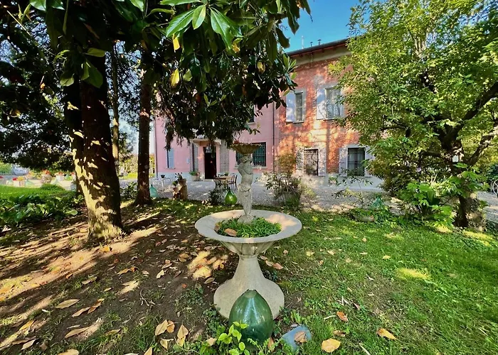 La Bugia Di Tanzi Couette-café Parme